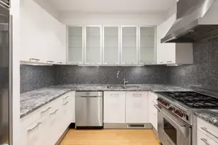 130 Fulton St, New York City, NY 10038 - Photo 4