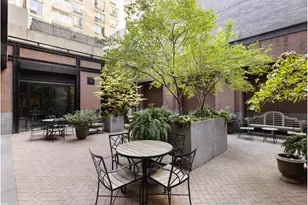 261 W 25th St, New York City, NY 10001 - Photo 14