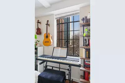 320 E 42nd Street #801, New York, NY 10017 - Photo 6