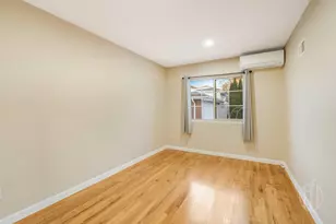 88-10 70th Rd, Forest Hills, NY 11375 - Photo 12