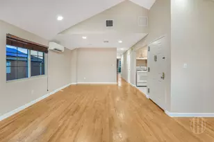 88-10 70th Rd, Forest Hills, NY 11375 - Photo 6