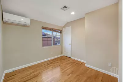 88-10 70th Road #2, Forest Hills, NY 11375 - Photo 12