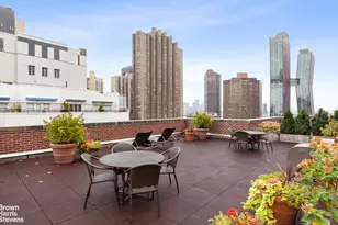 240 E 35th St, New York City, NY 10016 - Photo 16