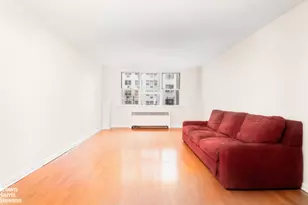 240 E 35th St, New York City, NY 10016 - Photo 4