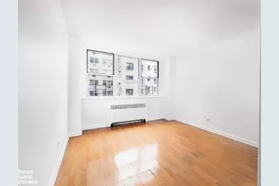 240 E 35th Street #2B, New York City, NY 10016 - Photo 10