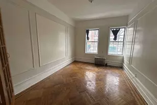 28-18 41st Ave, Long Island City, NY 11101 - Photo 1