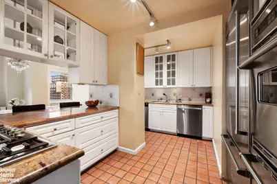 165 W End Avenue #11NP, New York City, NY 10023 - Photo 6