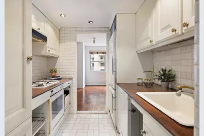 201 E 66th Street #5L, New York City, NY 10065 - Photo 6