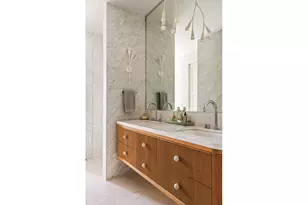 35 Irving Pl, New York City, NY 11238 - Photo 14