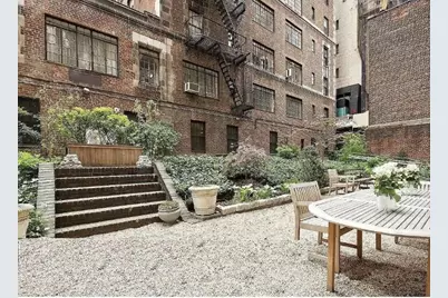 320 E 42nd Street #27th Fl, New York City, NY 10017 - Photo 20