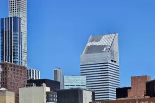 320 E 42nd St, New York City, NY 10017 - Photo 8