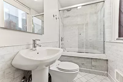 303 E 60th Street #7B, New York, NY 10022 - Photo 8