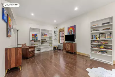 202 E 34th Street, New York City, NY 11203 - Photo 2