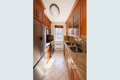 920 E 17th Street #212, Brooklyn, NY 11230 - Photo 2