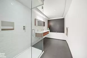 374 Broome St, New York City, NY 10013 - Photo 8