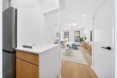 120 E 83rd Street #3D, New York, NY 10028 - Photo 2