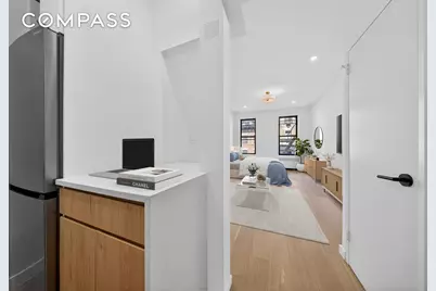 120 E 83rd Street #3D, New York, NY 10028 - Photo 2