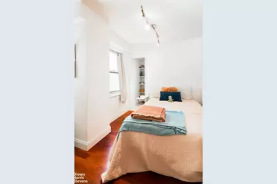 166 E 35th Street #4A, New York, NY 10016 - Photo 10