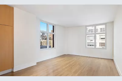 188 E 70th Street #11D, New York City, NY 10021 - Photo 2