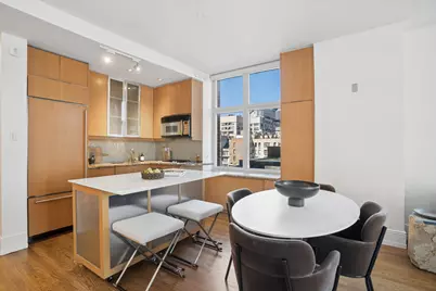 188 E 70th Street #11D, New York, NY 10021 - Photo 4