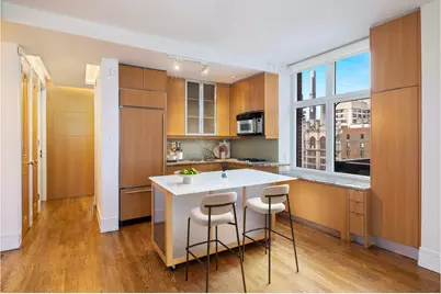 188 E 70th Street #11D, New York City, NY 10021 - Photo 6