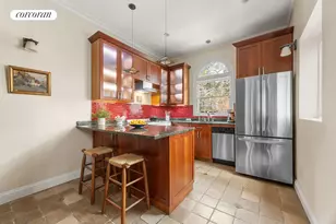 552 4th St, Brooklyn, NY 11215 - Photo 4