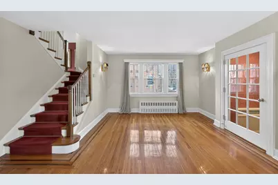 34-22 87th Street, New York City, NY 11372 - Photo 6