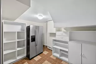 34-22 87th St, New York City, NY 11372 - Photo 26