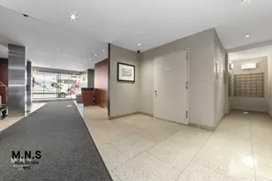 65 W 55th St, New York, NY 10019 - Photo 16