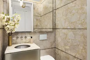 217 W 57th St, New York City, NY 10019 - Photo 14