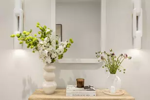 217 W 57th St, New York City, NY 10019 - Photo 16