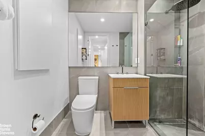 183 Mc Guinness Boulevard #3A, Brooklyn, NY 11222 - Photo 8