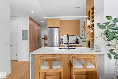 183 Mc Guinness Boulevard #3A, New York City, NY 11222 - Photo 1