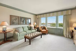 10 Gracie Square, New York City, NY 10028 - Photo 16