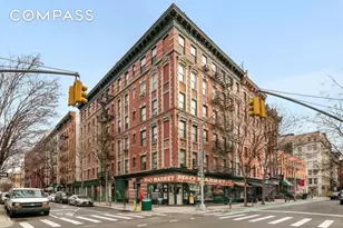 124 Thompson St, New York City, NY 10012 - Photo 10