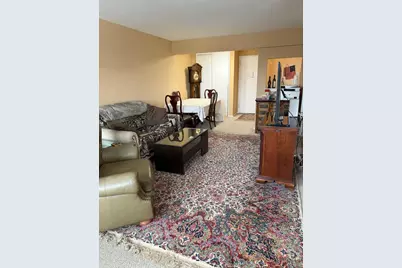 241-20 Northern Boulevard #4-A, New York City, NY 11362 - Photo 2