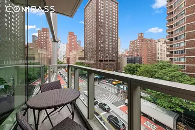300 E 23rd Street #5B, New York City, NY 10010 - Photo 6