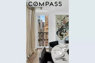 530 Park Avenue #17A, New York City, NY 10065 - Photo 4