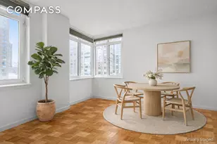 45 W 67th St, New York, NY 10023 - Photo 2