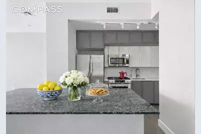 416 W 52nd Street #TH205, New York City, NY 10019 - Photo 2