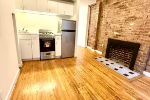 148 Sullivan St, New York City, NY 10012 - Photo 2