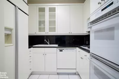 1 Central Park W #36E, New York, NY 10023 - Photo 6