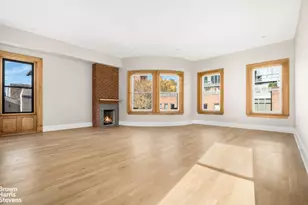 402 W 20th St, New York City, NY 10011 - Photo 4
