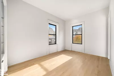 402 W 20th Street, New York City, NY 10011 - Photo 14