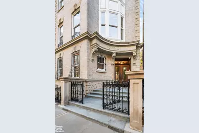402 W 20th Street, New York City, NY 10011 - Photo 2