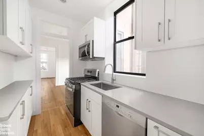 402 W 20th Street, New York City, NY 10011 - Photo 18