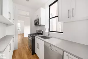 402 W 20th St, New York City, NY 10011 - Photo 18