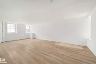 402 W 20th St, New York City, NY 10011 - Photo 26