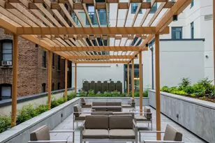 285 W 110th St, New York, NY 10026 - Photo 18