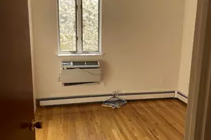 2655 E 21st St, New York City, NY 11235 - Photo 12